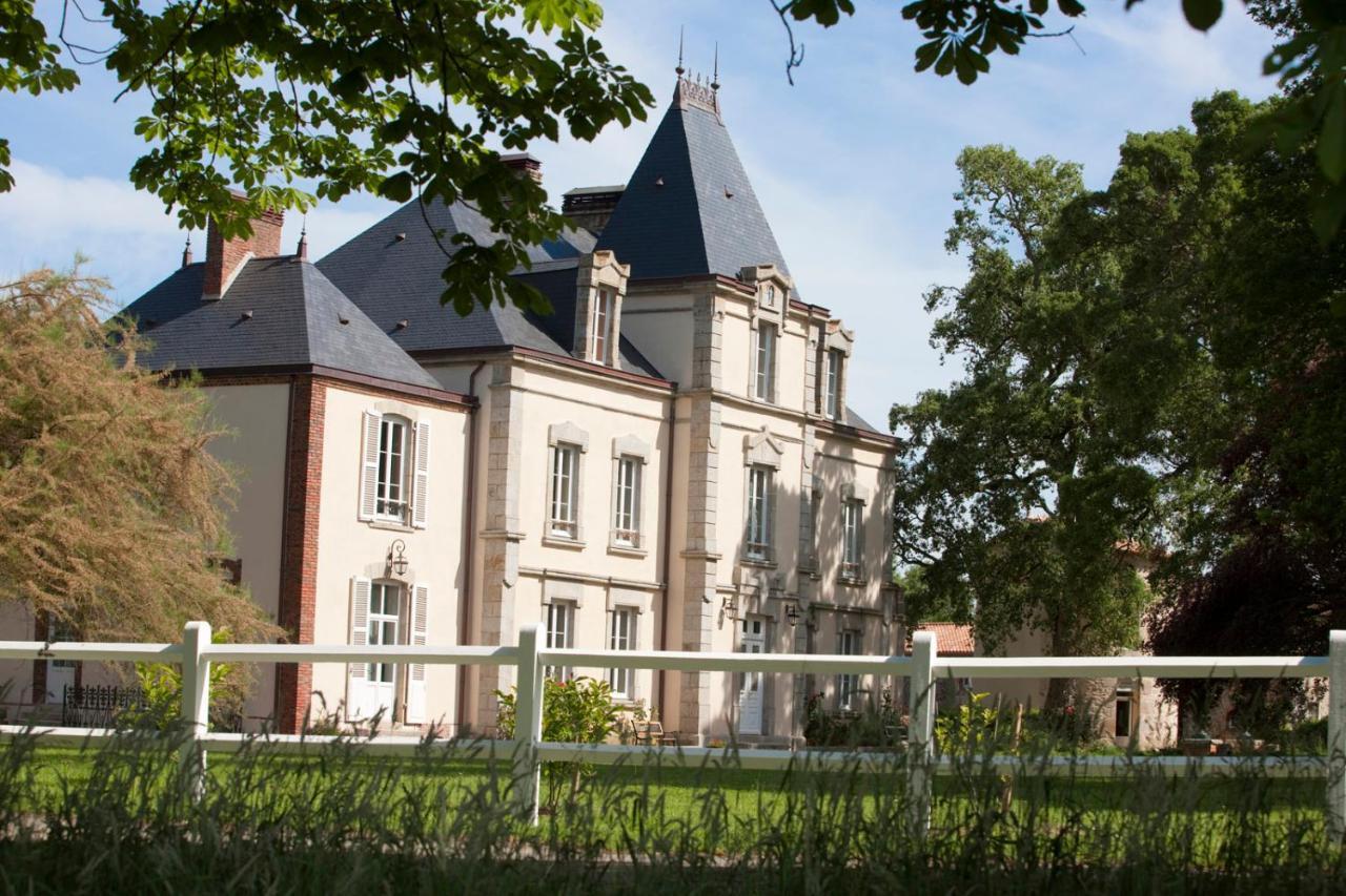 Chateau De La Richerie Beaurepaire  Exterior photo